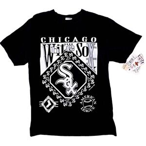 Vintage 90s Chicago White Sox Youth Medium T-Shirt USA Line Up Made in USA MLB